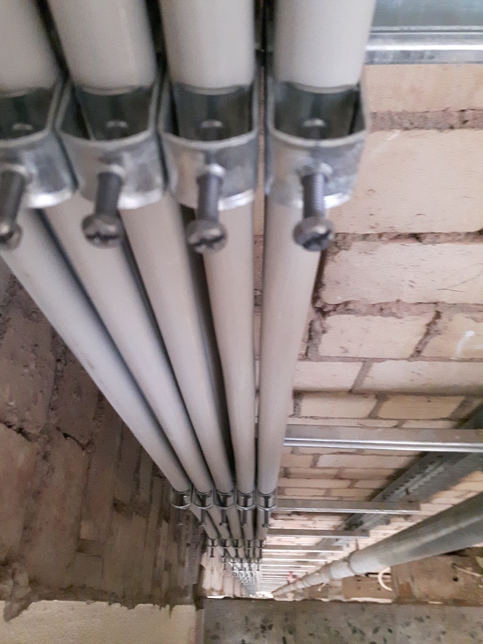 Kabelverlegung 11 Etagen Gebaude